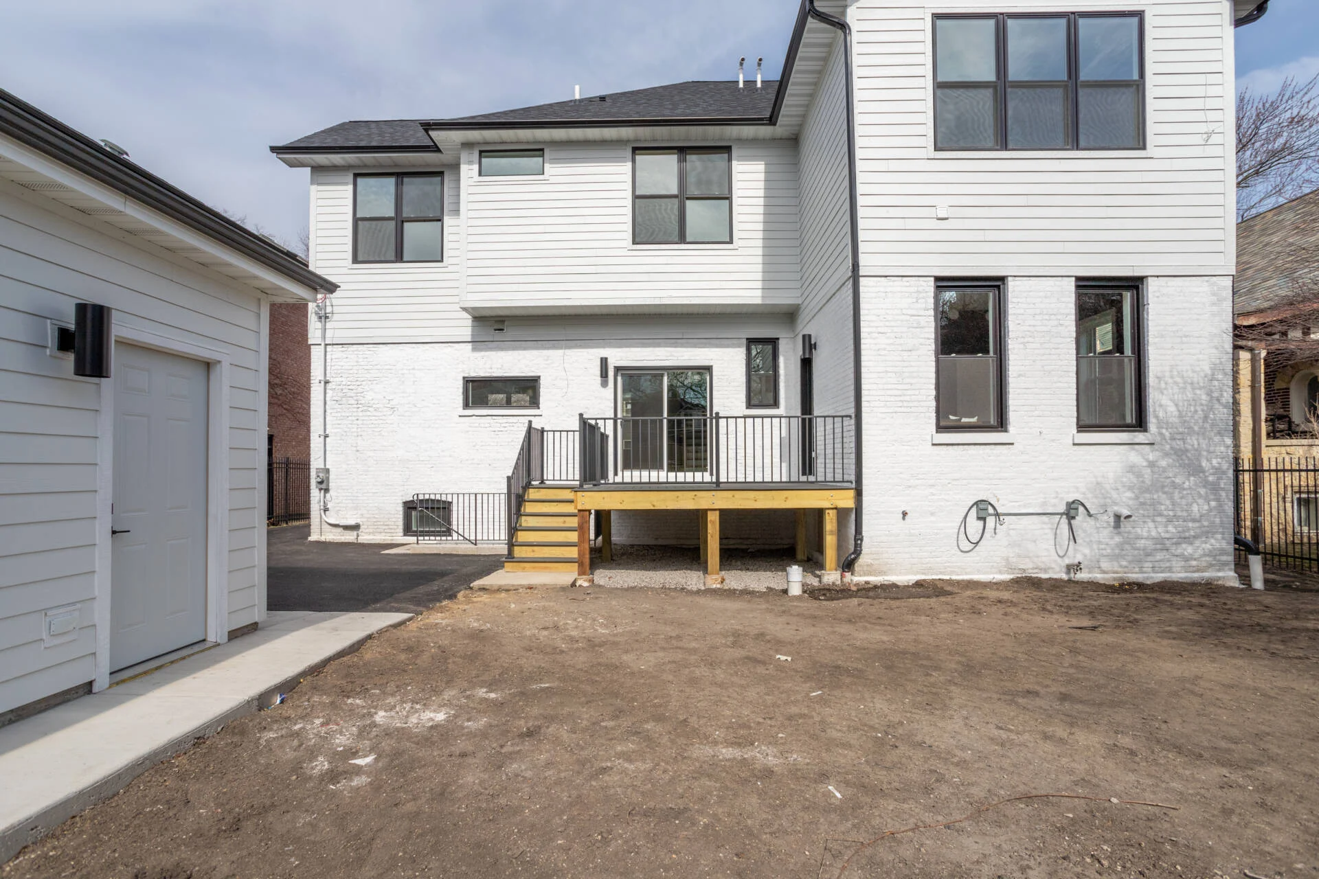 1639 W. Rosehill Dr., Chicago